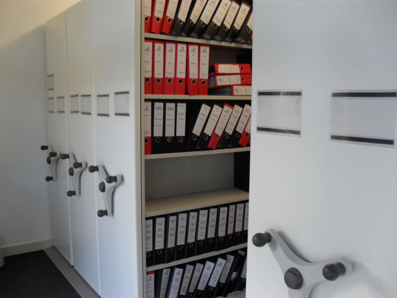 Laboratory Research Storage Solutions Mobile Shelving